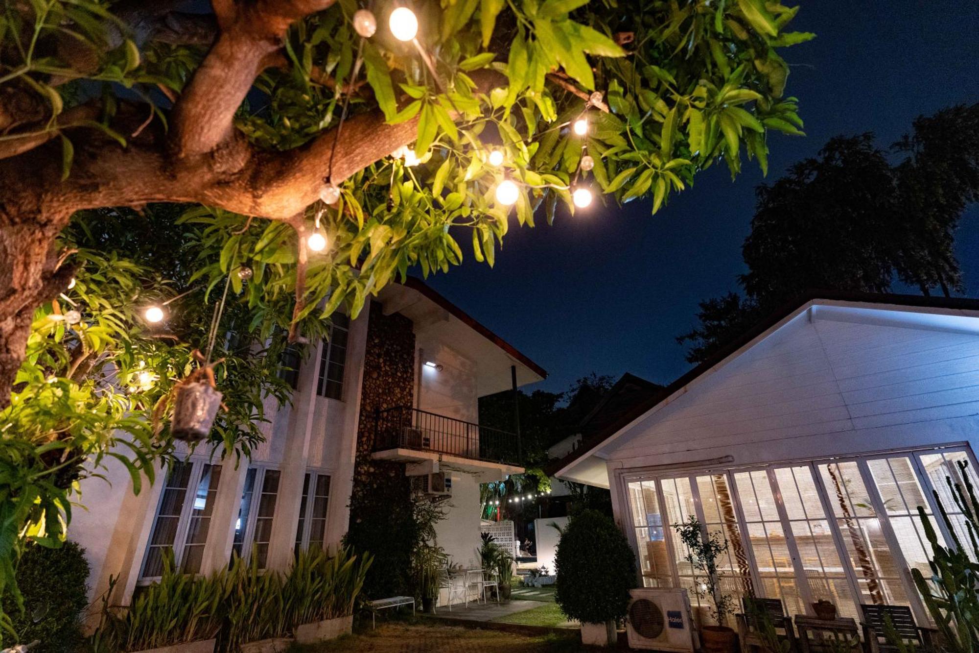 Mammoth Boutique Hotel เชียงใหม่ ภายนอก รูปภาพ